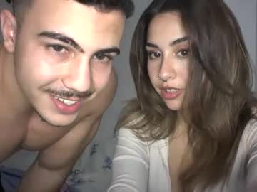 couple Sexy Nude Webcam Girls with arii04